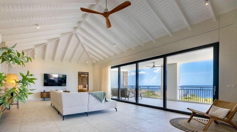 Coral Estate Rentals image