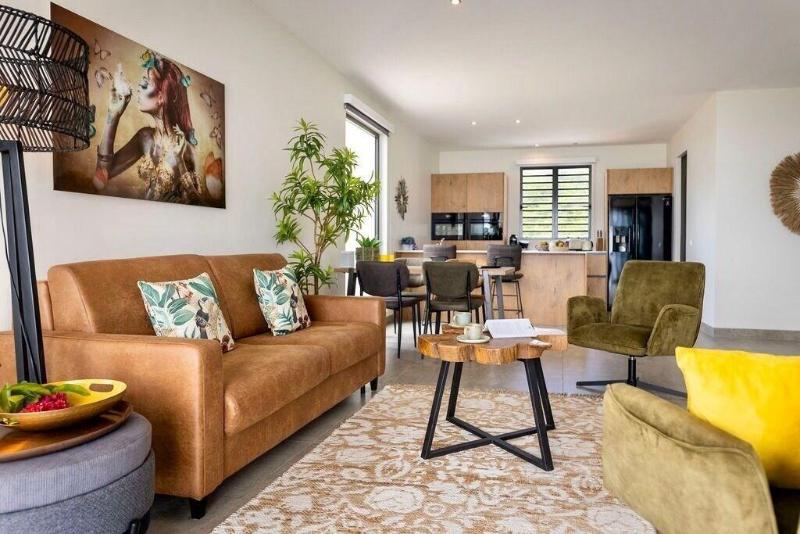 Coral Estate Rentals image
