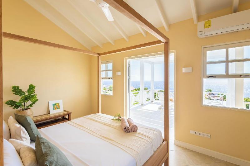 Coral Estate Rentals image
