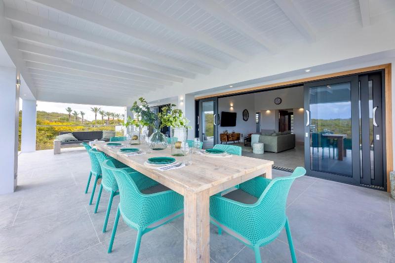 Coral Estate Rentals image