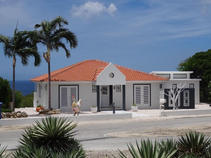 Coral Estate Rentals image