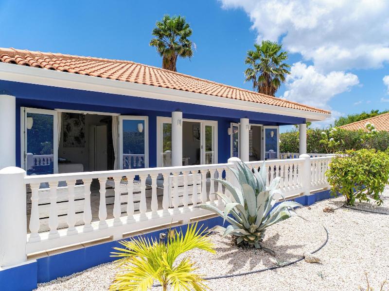 Coral Estate Rentals image