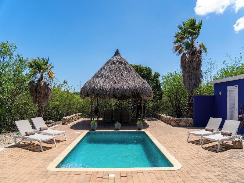 Coral Estate Rentals image