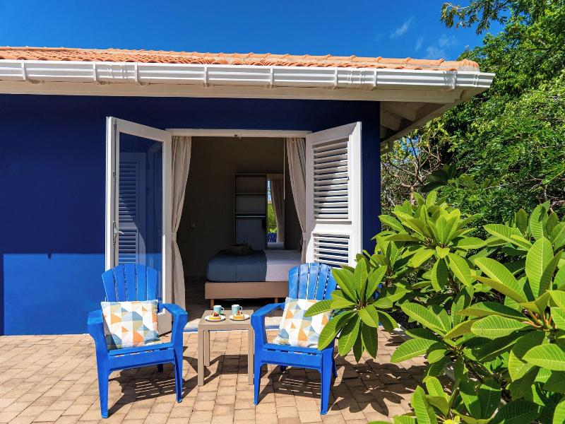 Coral Estate Rentals image