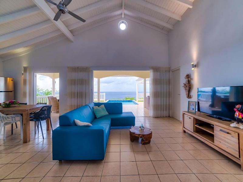 Coral Estate Rentals image