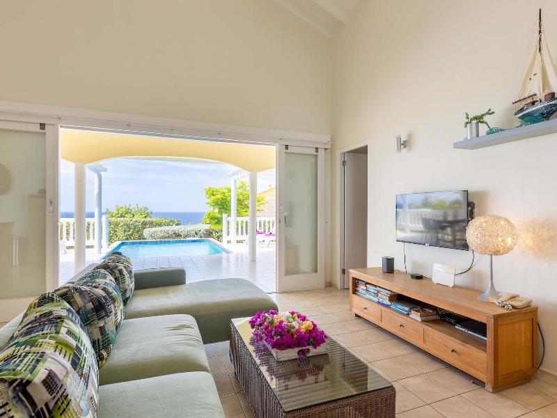 Coral Estate Rentals image