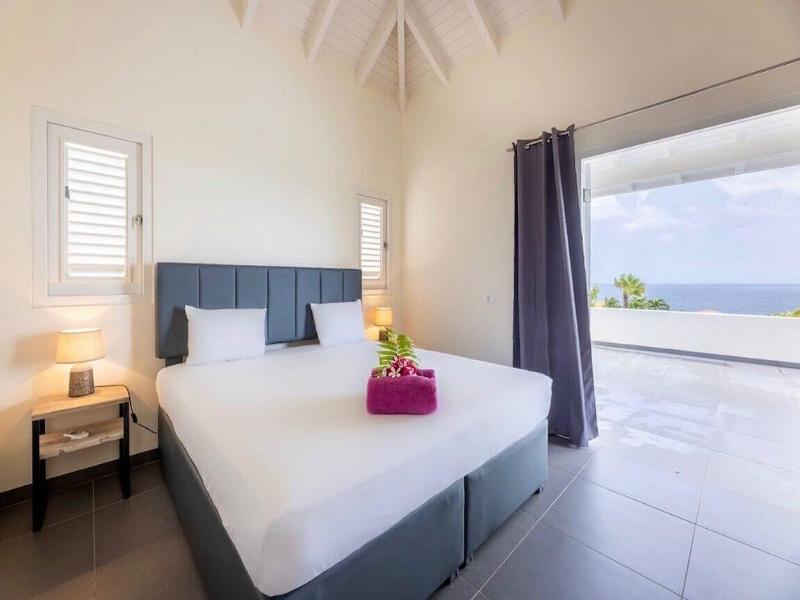 Coral Estate Rentals image