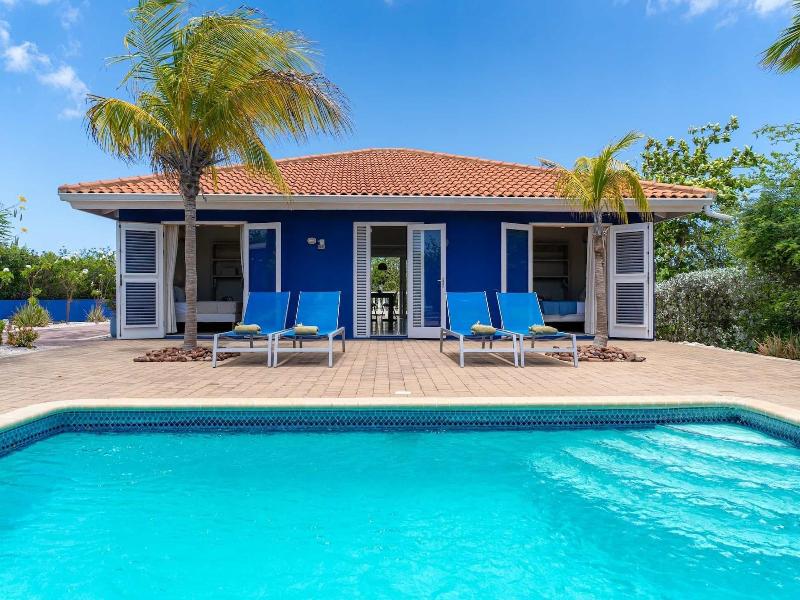 Coral Estate Rentals image
