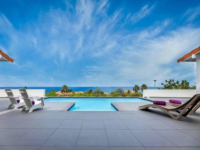 Coral Estate Rentals image