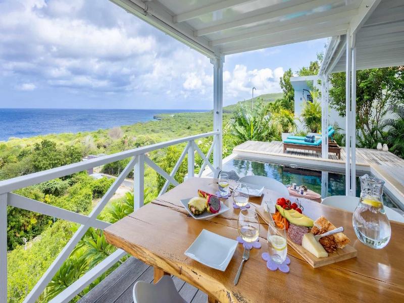 Coral Estate Rentals image