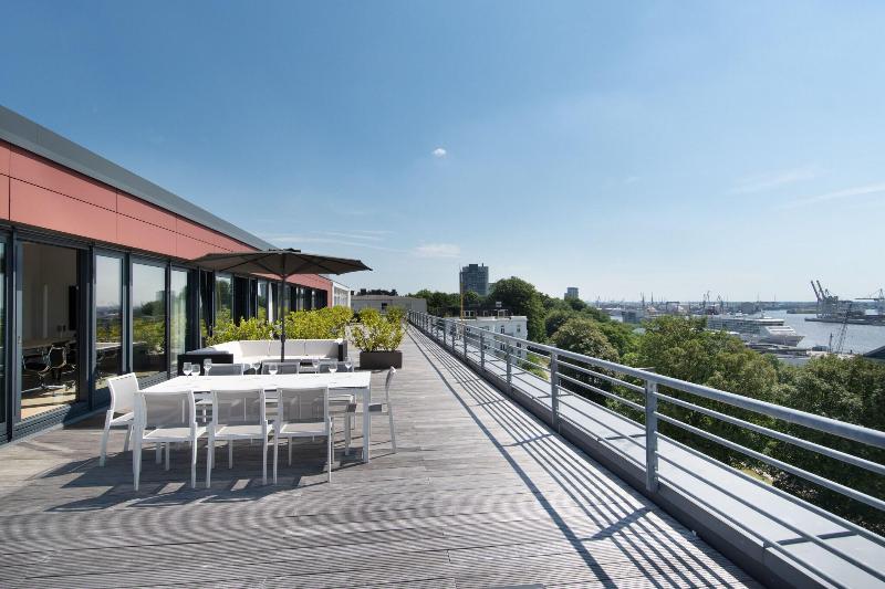 The Suites Rainvilleterrasse image