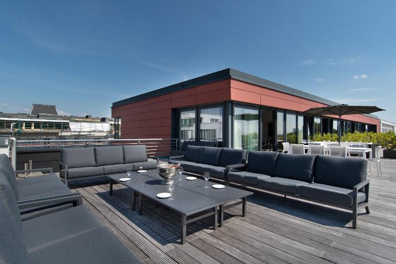 The Suites Rainvilleterrasse image