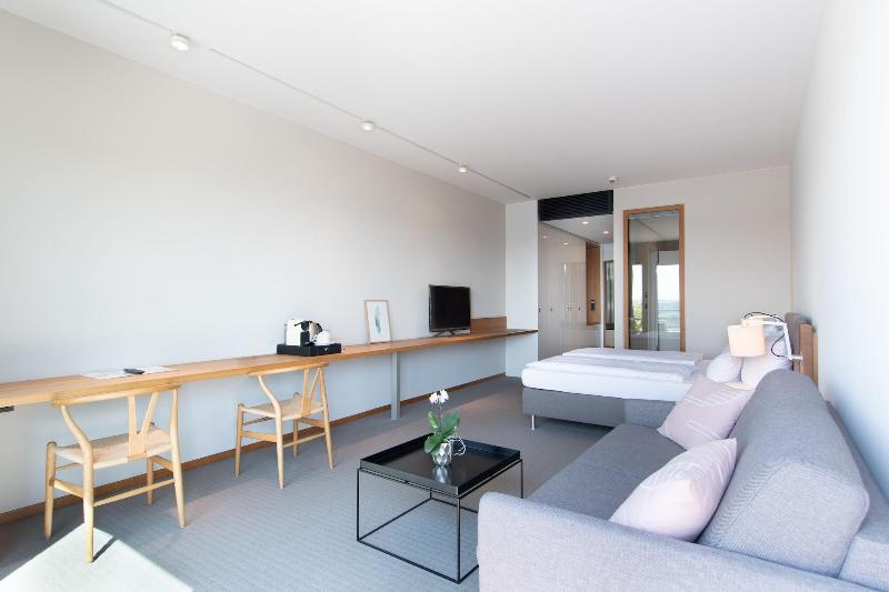 The Suites Rainvilleterrasse image
