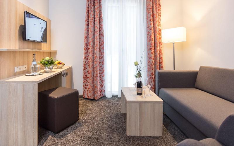 Hotel PfÃ¤lzer Wald image