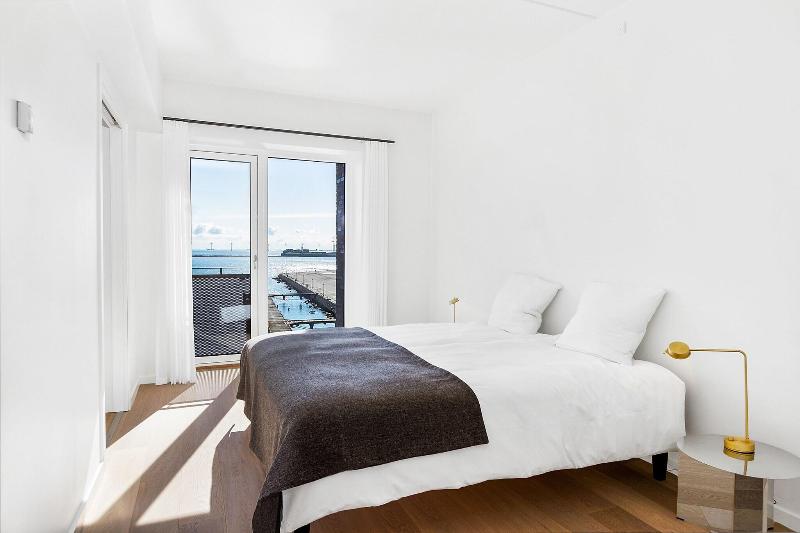 Stay Seaport image