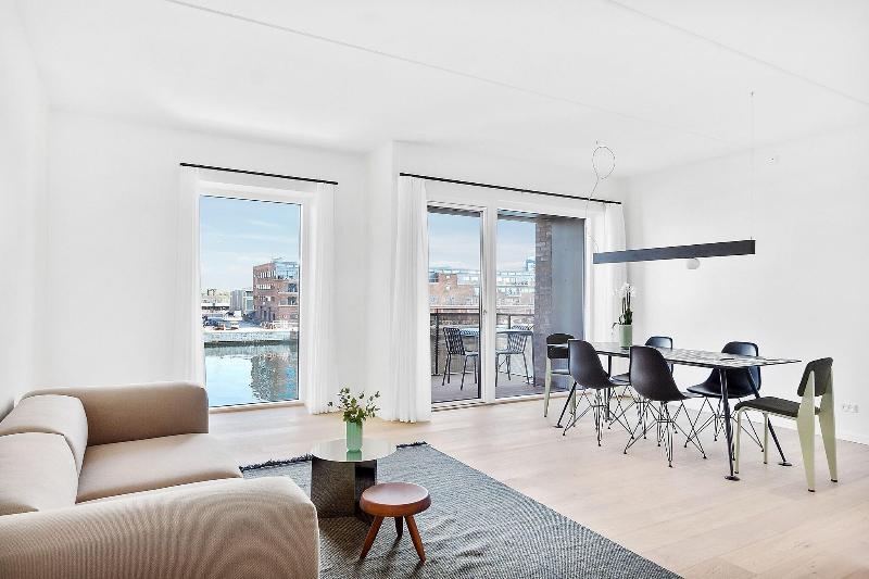Stay Seaport image