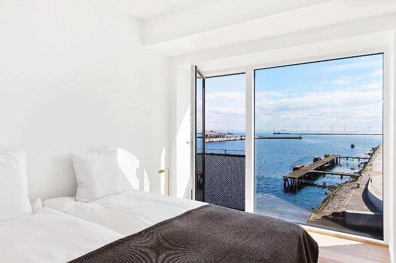 Stay Seaport image