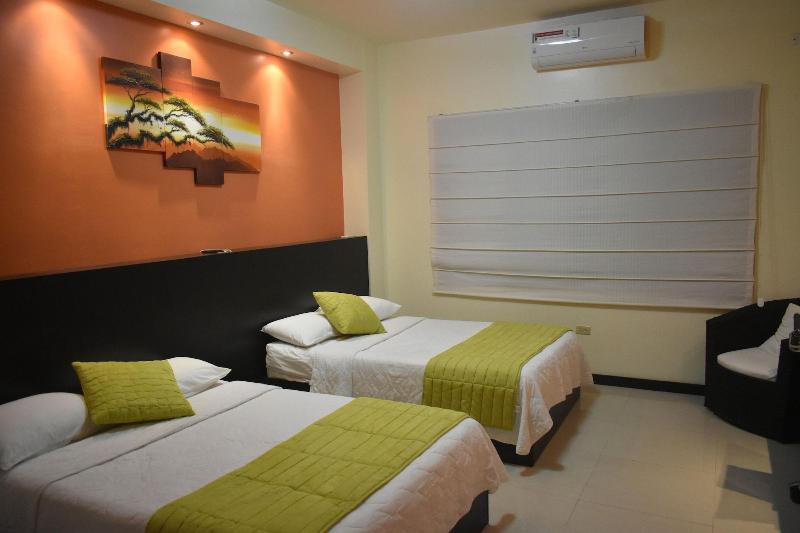 Hotel La Laguna Galapagos image