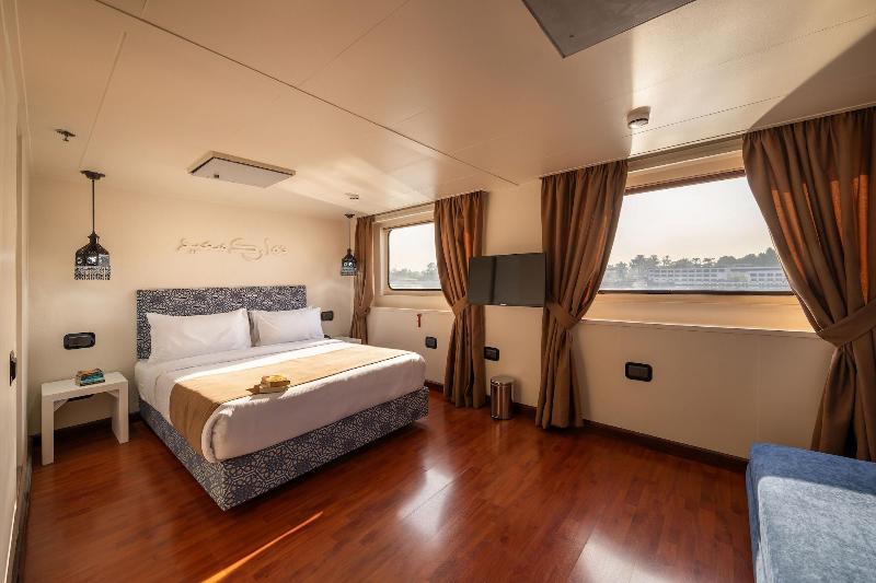 MS Alexander The Great Nile Cruise image