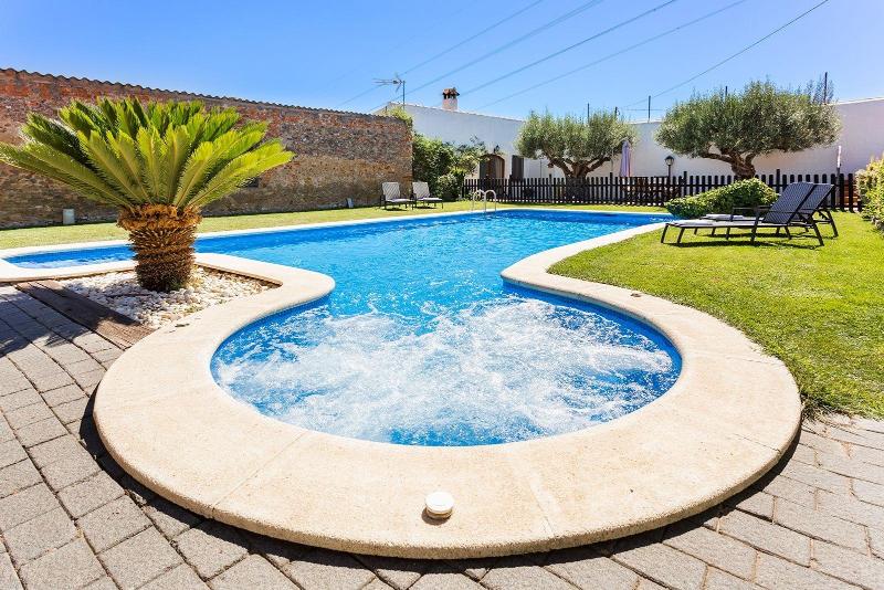 Masia Can Canyes & Spa image