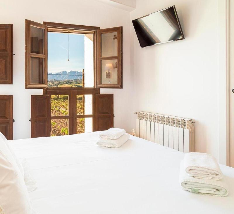 Masia Can Canyes & Spa image