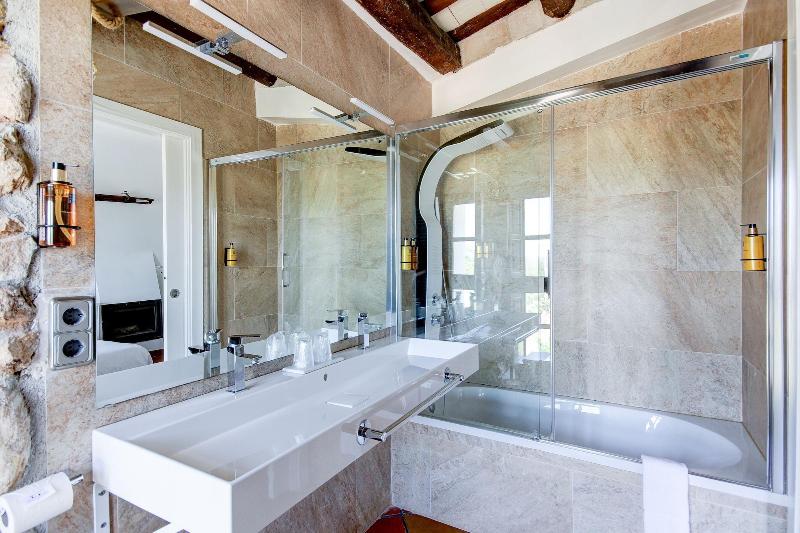 Masia Can Canyes & Spa image