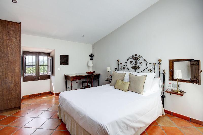 Masia Can Canyes & Spa image