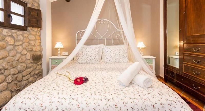 Masia Can Canyes & Spa image