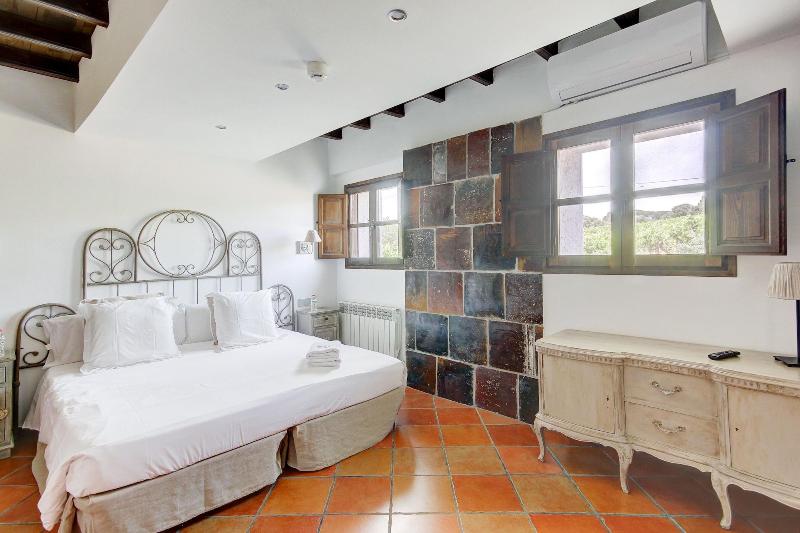Masia Can Canyes & Spa image