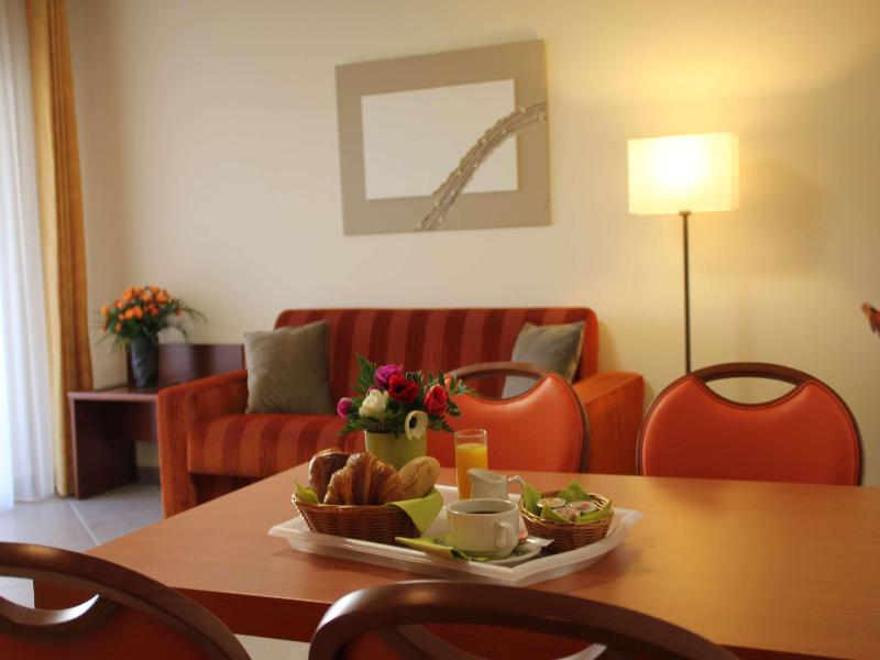 HÃ´tel Occitan image
