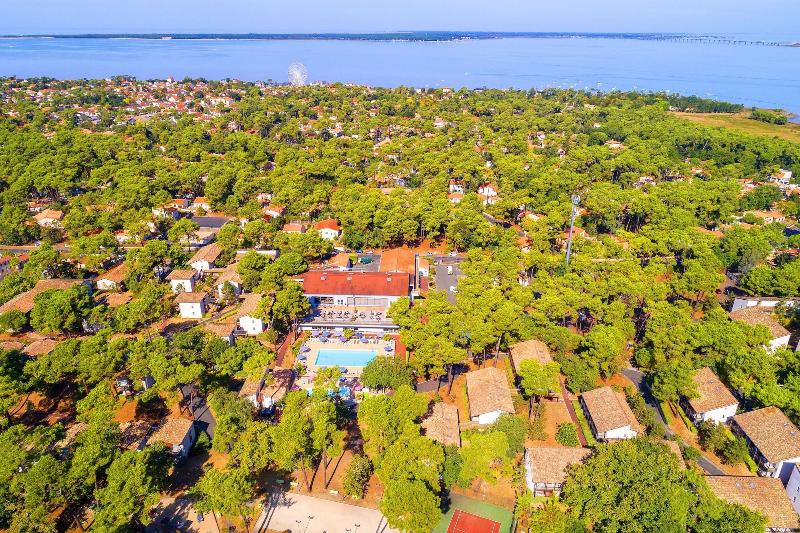 Azureva Ronce Les Bains image