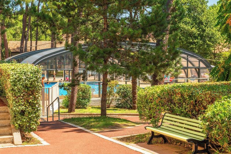 Azureva Ronce Les Bains image