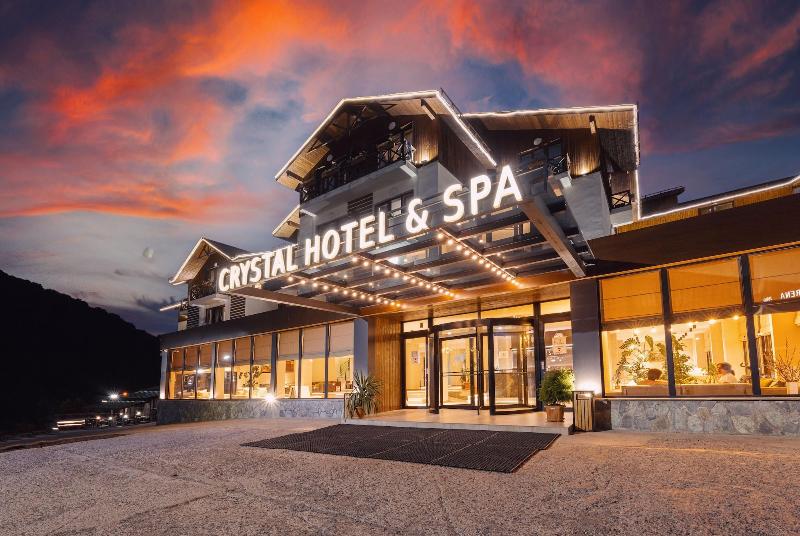 Hotel and SPA Crystal image