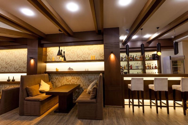 Hotel and SPA Crystal image