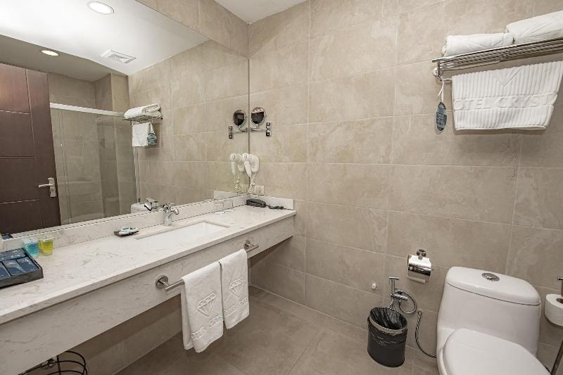 Hotel and SPA Crystal image