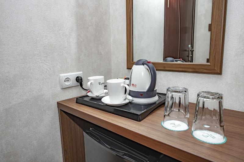 Hotel and SPA Crystal image