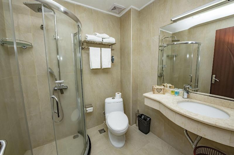 Hotel and SPA Crystal image