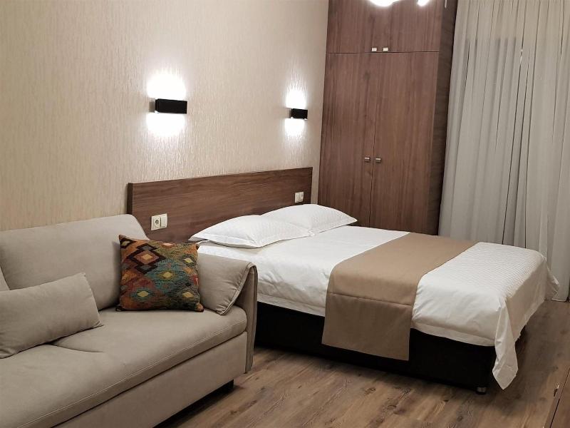 Hotel and SPA Crystal image