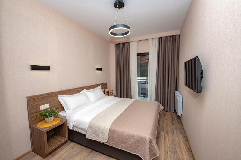 Hotel and SPA Crystal image