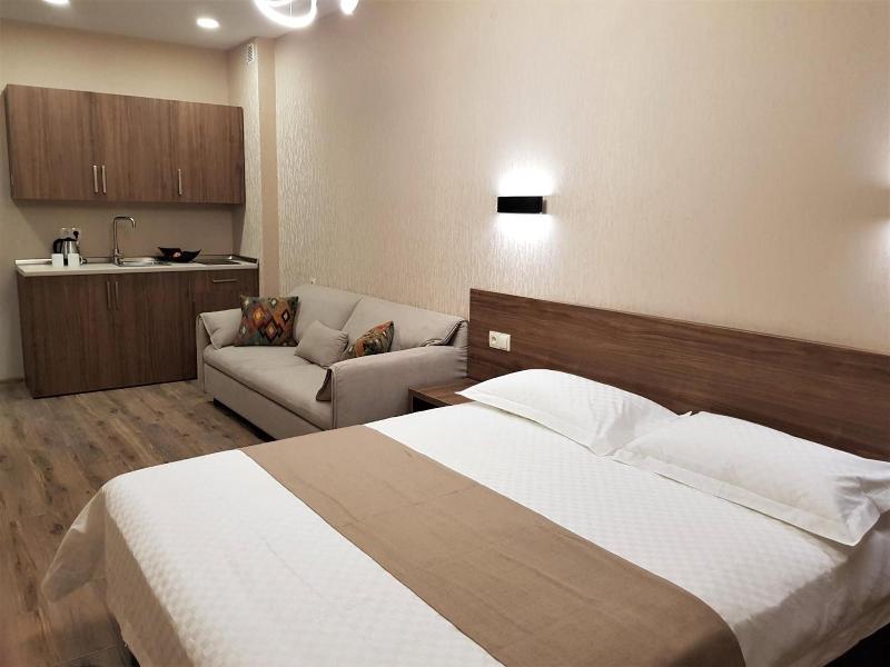 Hotel and SPA Crystal image