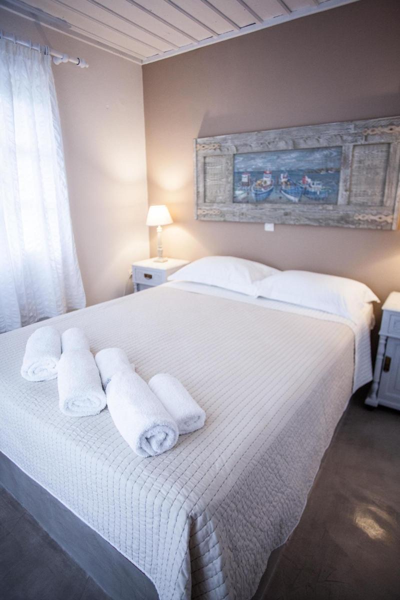 Porto Koundouros Villas image