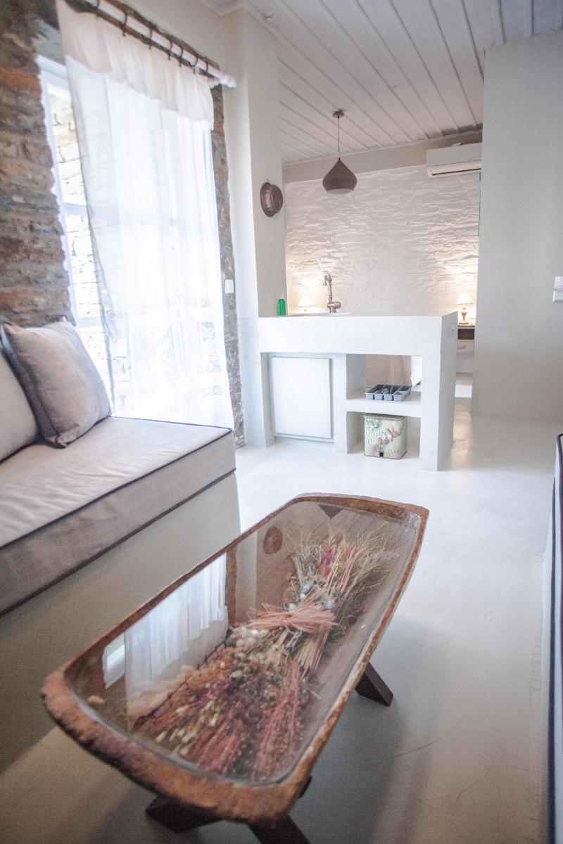 Porto Koundouros Villas image