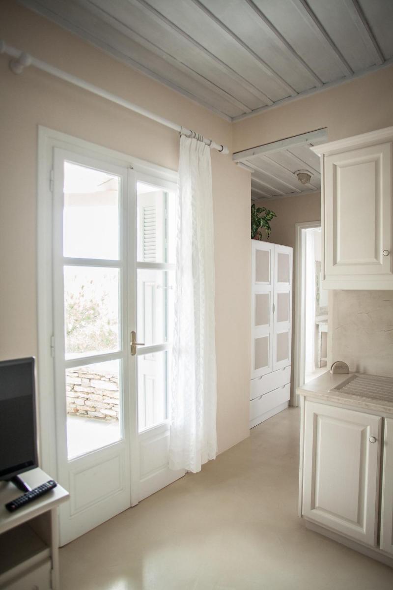Porto Koundouros Villas image