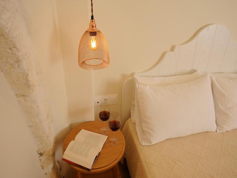 Veranda Rossa Suites image