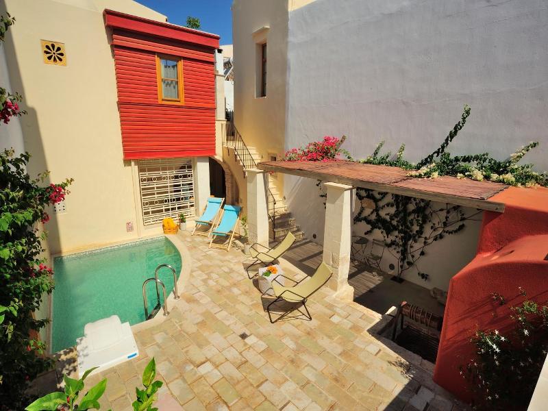 Veranda Rossa Suites image