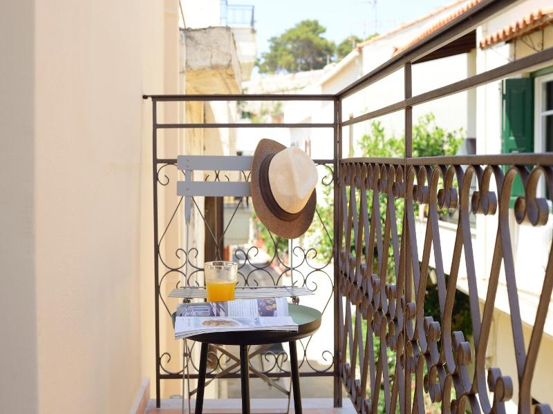 Veranda Rossa Suites image