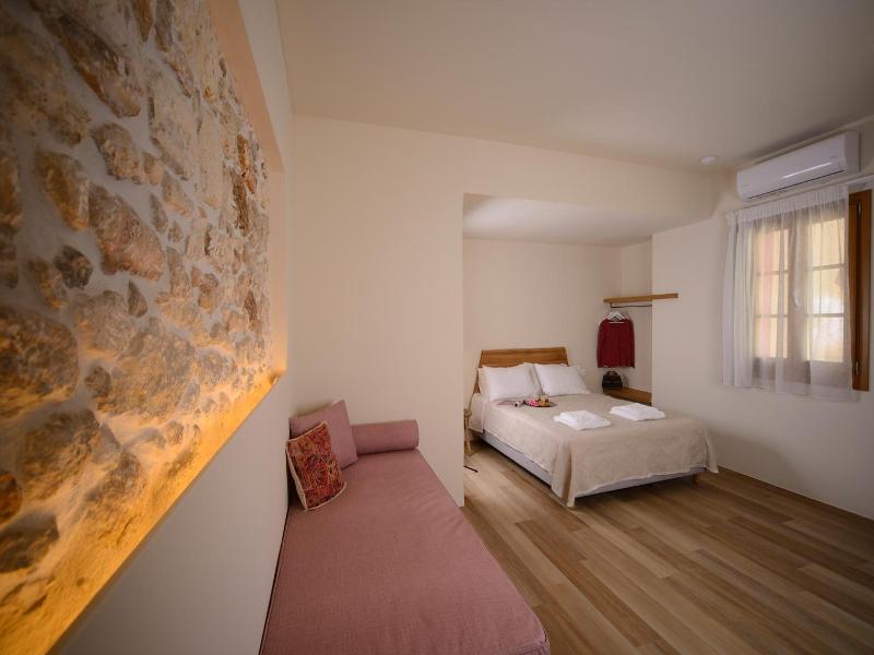 Veranda Rossa Suites image