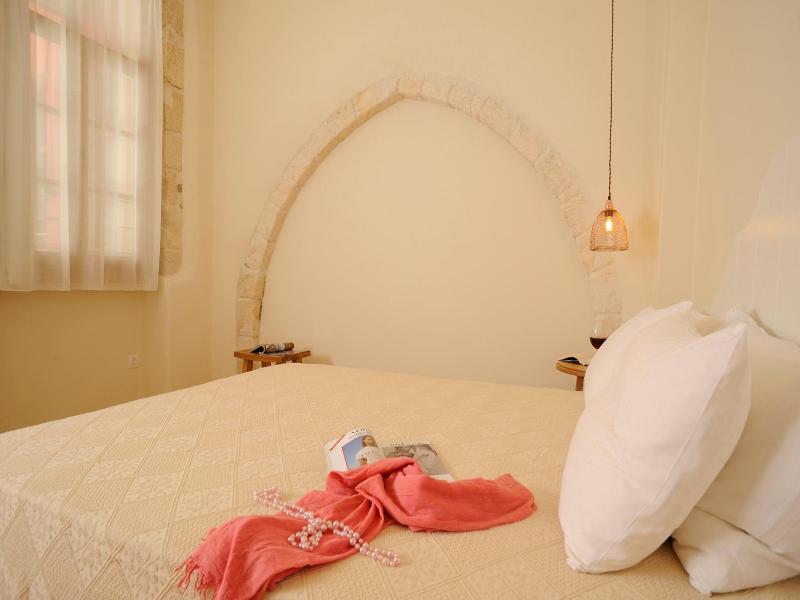 Veranda Rossa Suites image