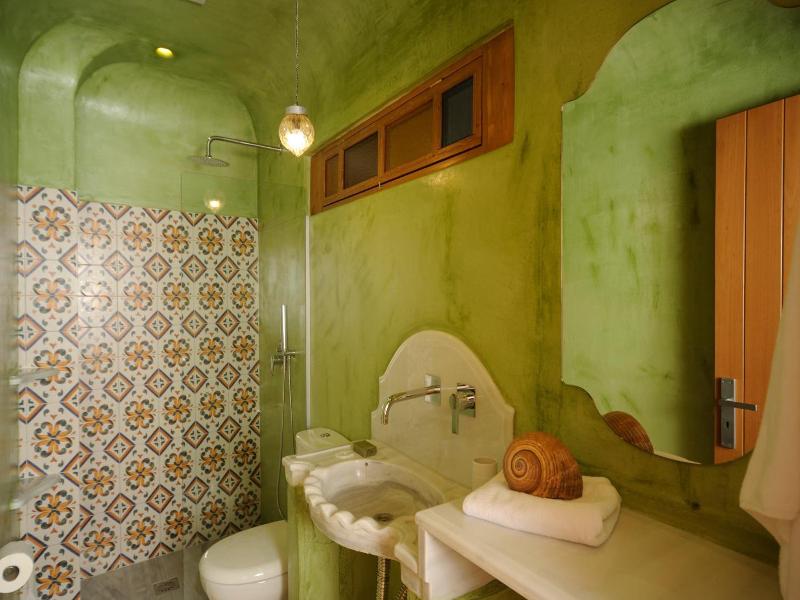 Veranda Rossa Suites image