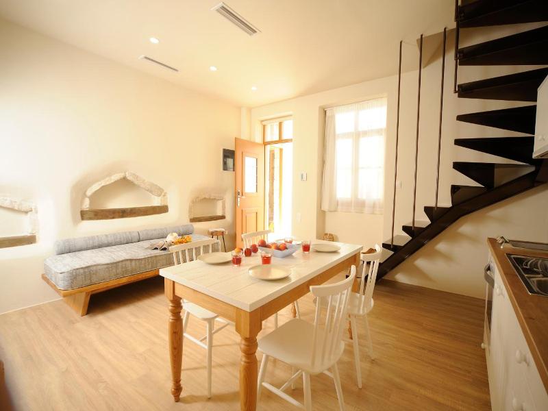 Veranda Rossa Suites image